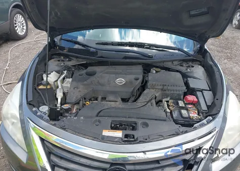 2015 Nissan Altima 2.5 S z USA, uszkodzony, nr VIN 1N4AL3APXFC436117